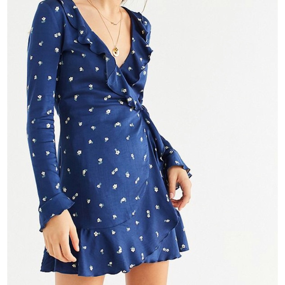 *Urban Outfitters LS Ruffle Wrap Dress in Blue* - Picture 3 of 7